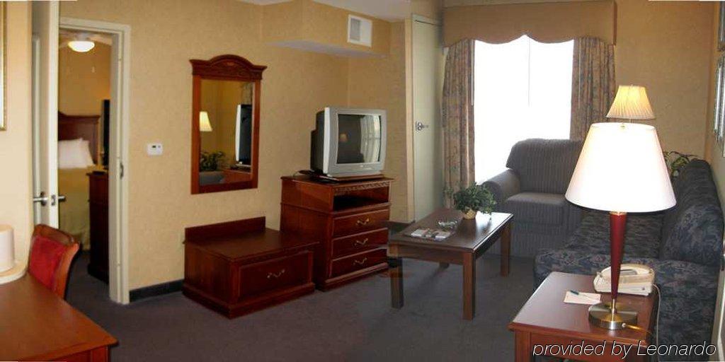 Homewood Suites By Hilton Brighton Room photo